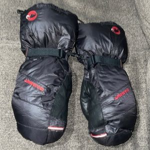 Mammut 6000 meter down mittens size: mens M